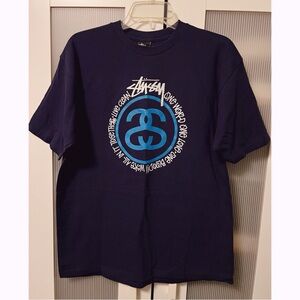 NWOT Stussy One World One Love SS Graphic Tee in Men’s Size M Navy Blue